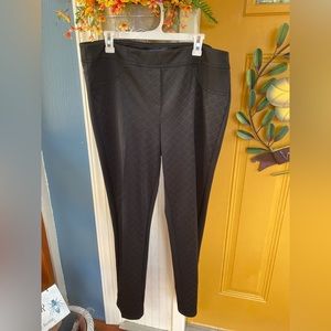 Sharagano Women’s Pull On Pants Size XL